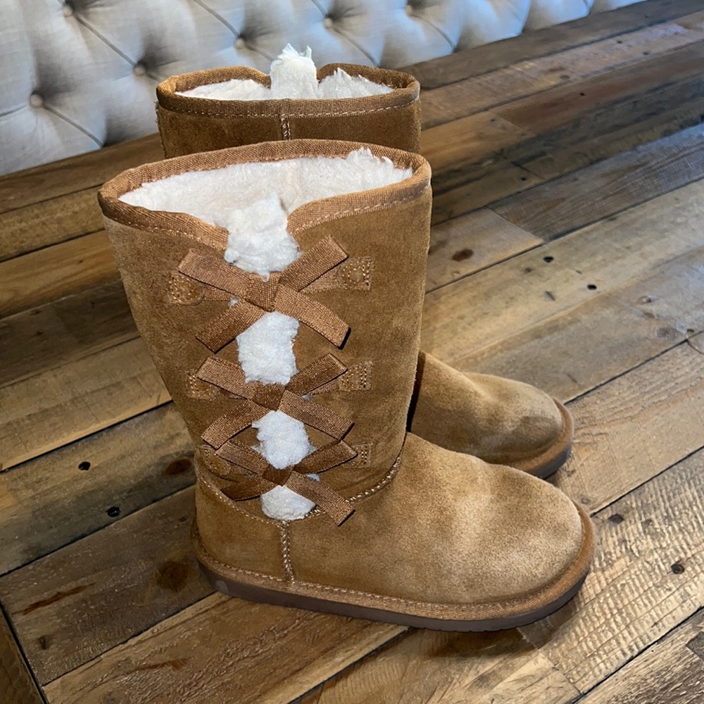 Kookaburra by UGG Victoria Tall Boots in Cognac Size 1, Little Girls